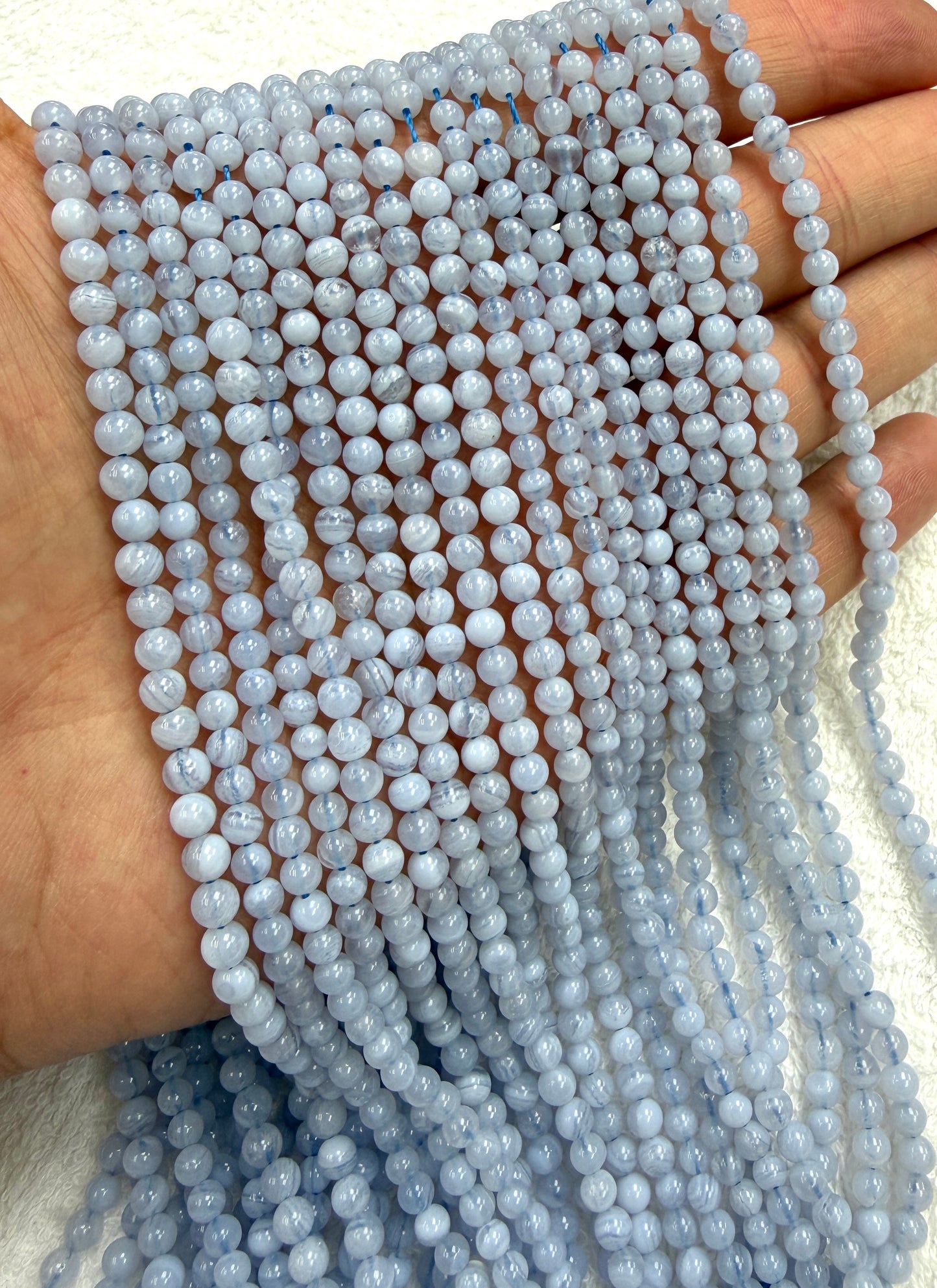 Blue Lace Agate beads 4mm plain