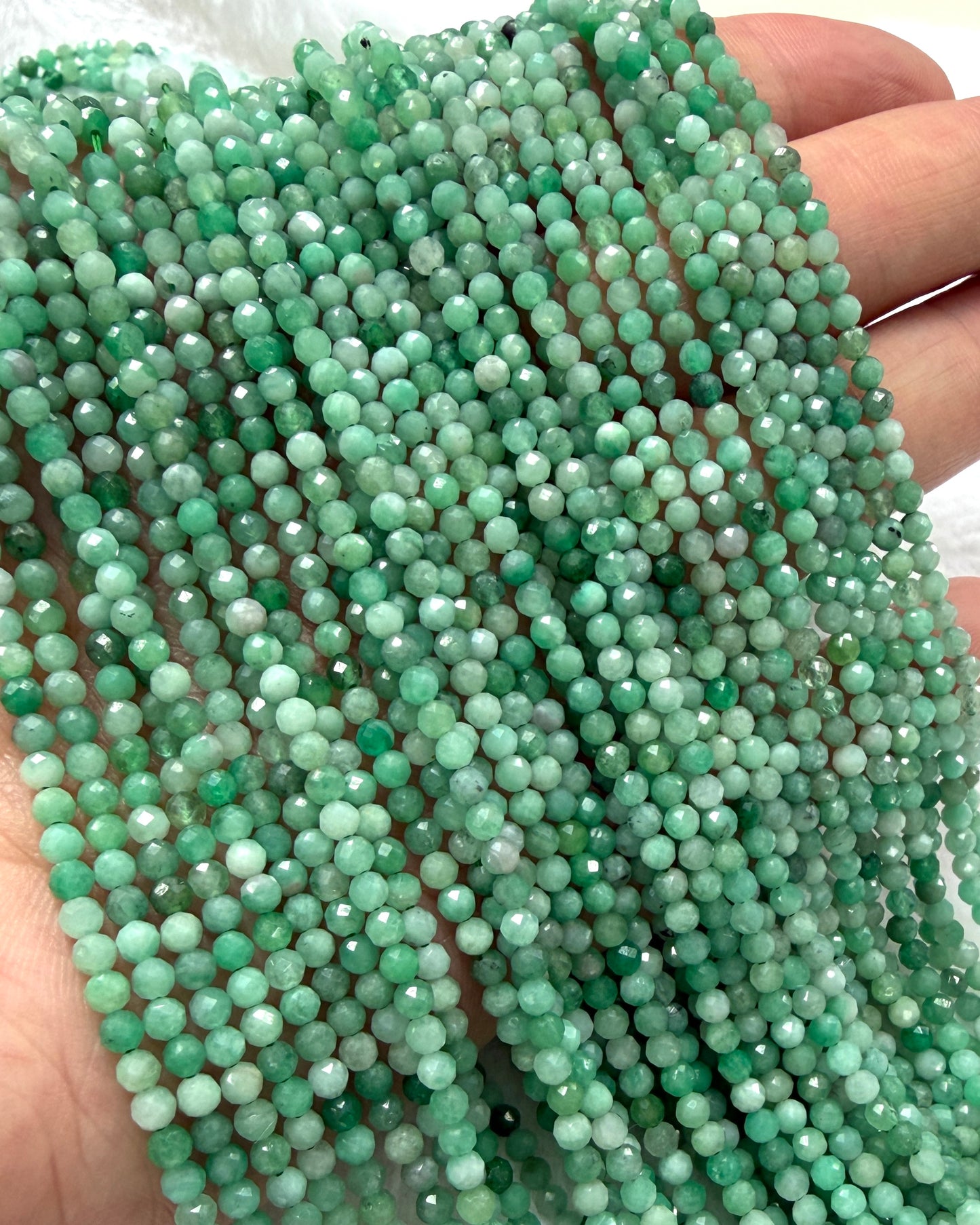 Emerald Beads 3mm faceted