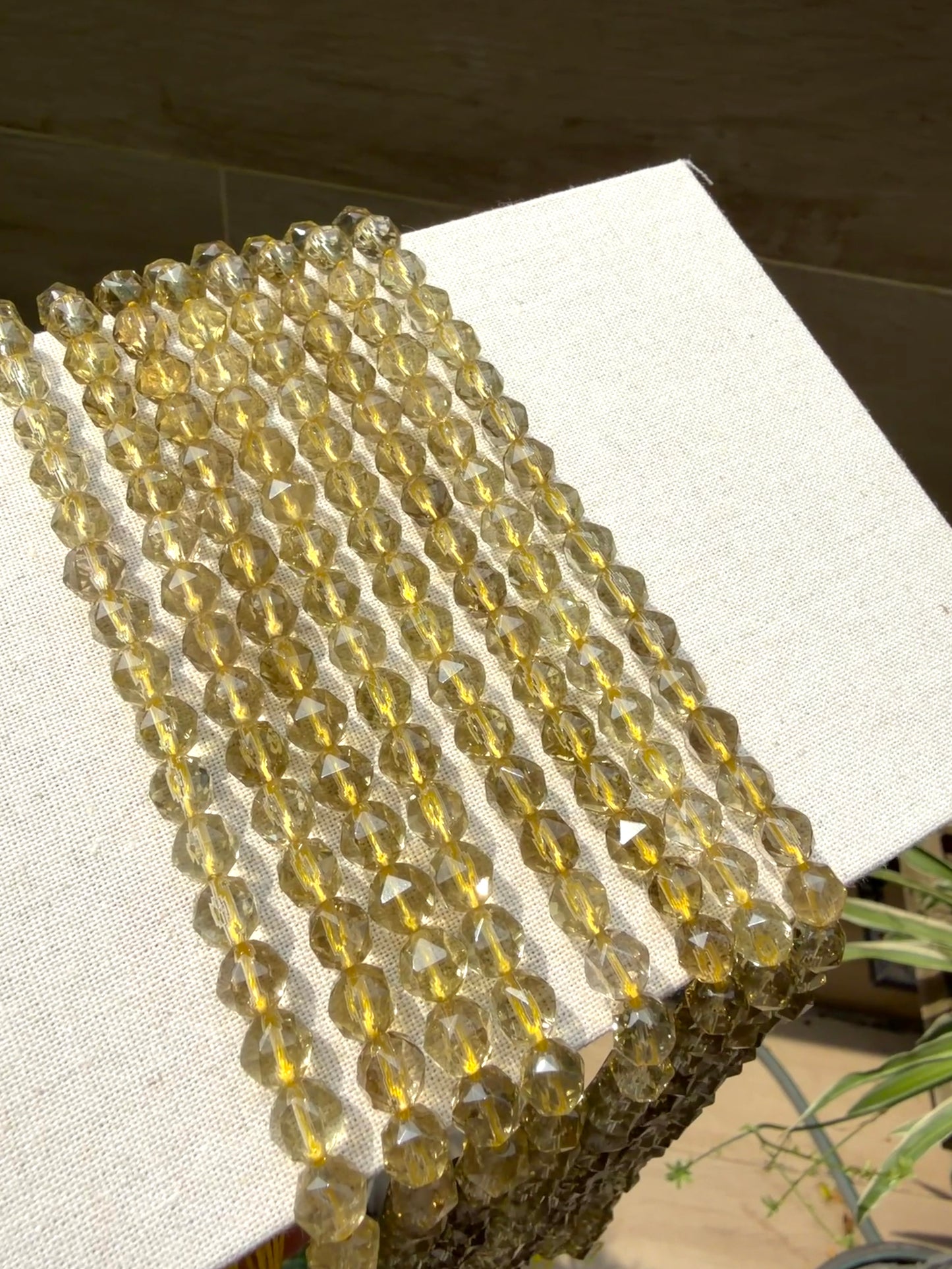 Lemon Quartz Star Cut 8mm