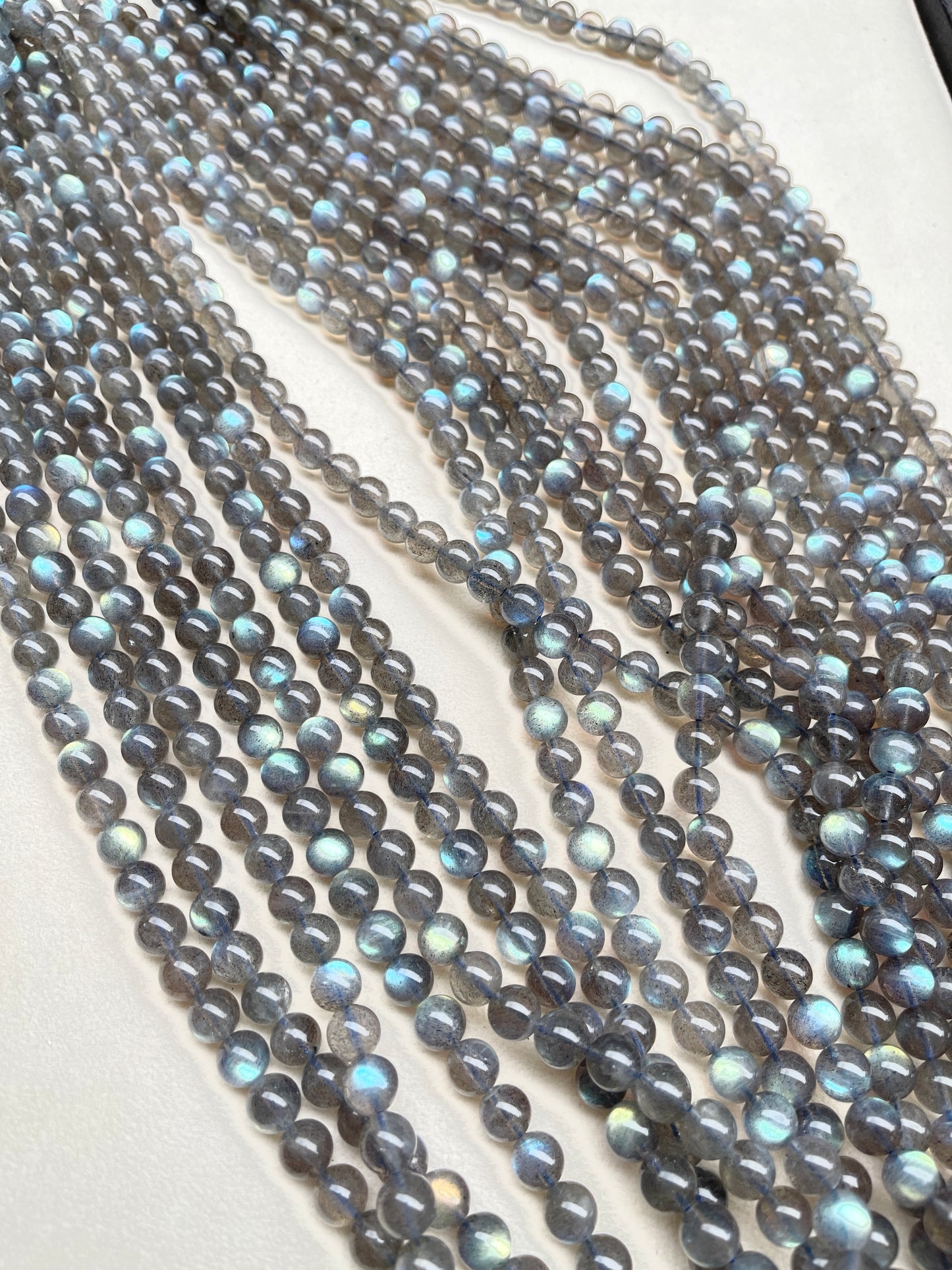 Labradorite beads 8mm plain