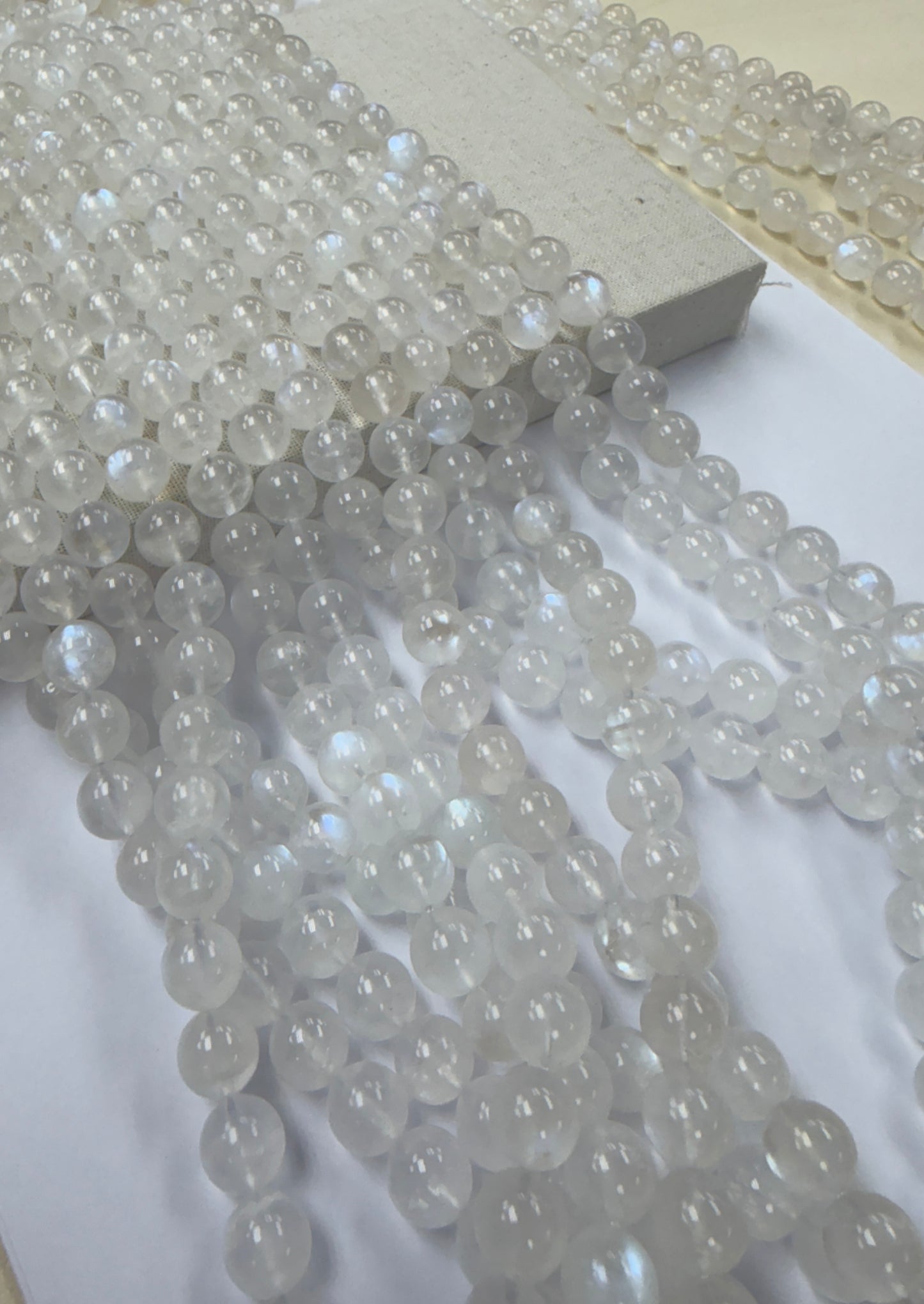 Moonstone Tanzania beads 10mm plain