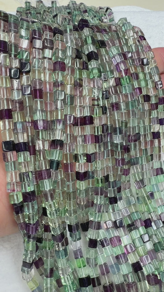 Fluorite cube 4mm