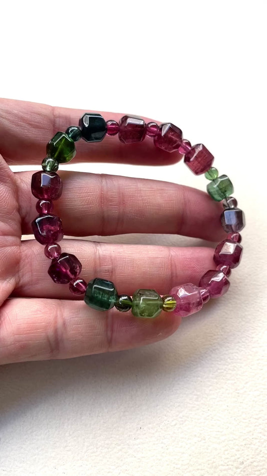 Candy Tourmaline freeform Cube bracelet 糖果碧璽不定形方粒手鏈8mm